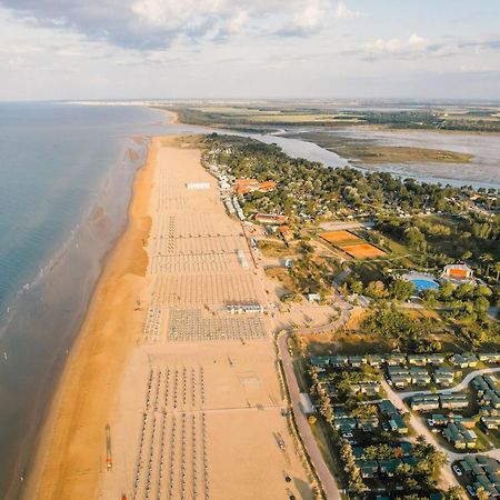 Cozy Villa 250 Metres From The Beach - Beahost - Bibione Eksteriør billede