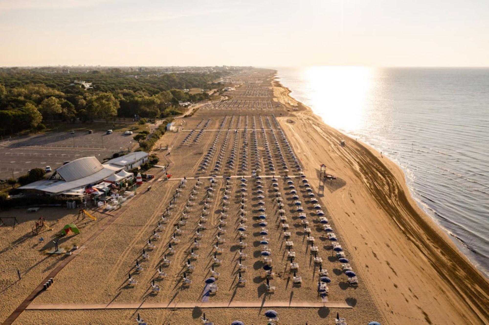 Cozy Villa 250 Metres From The Beach - Beahost - Bibione Eksteriør billede